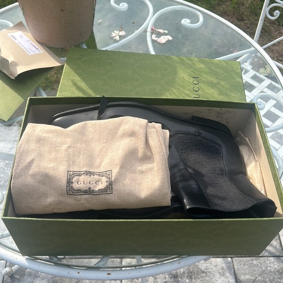 Gucci Chelsea Boots - Black - Picture 6 of 7